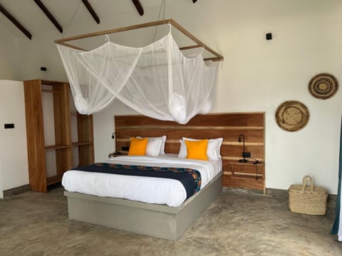 Tanzania Safari Lodge Hotel in Kenya