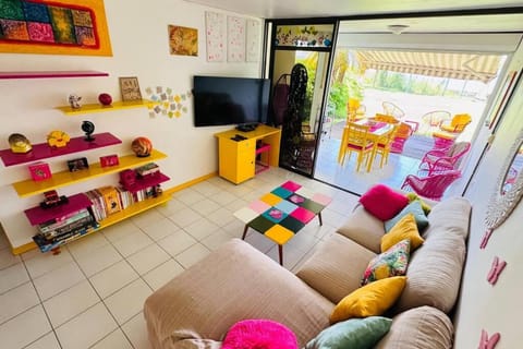 TV and multimedia, Living room