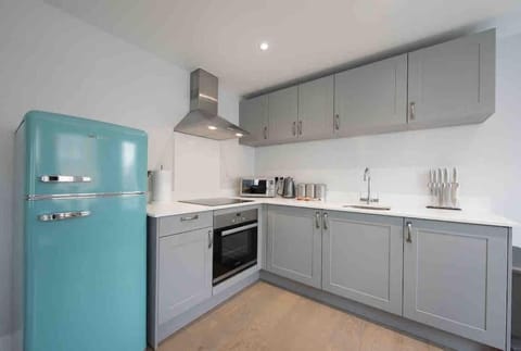 Modern,Bright and spacious 2 bed Apartamento in Brentwood