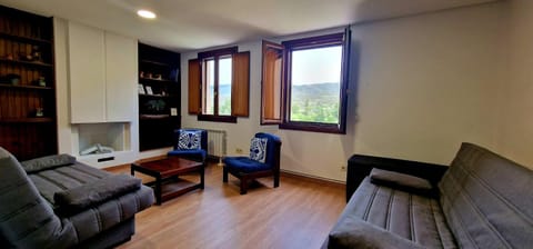 Natural landscape, Living room, Mountain view