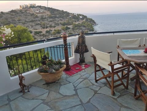 Villa 'SeaRock' Maisonette at Amoni Corinth Villa in Argolis, Greece