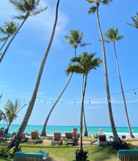 Villa Playa Bonita, Pool, Tropical Gardens Villa in Las Terrenas