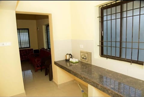 Eeshani home stay Apartment in Mangaluru