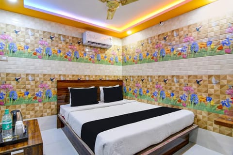 OYO Star Vip Inn Guest House Hotel in Kolkata
