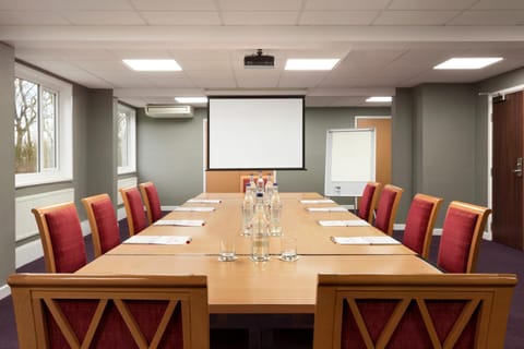 Meeting/conference room