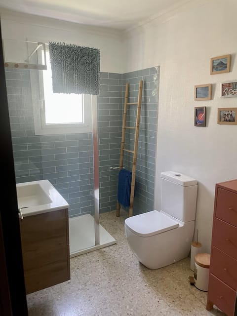 Toilet, Bathroom