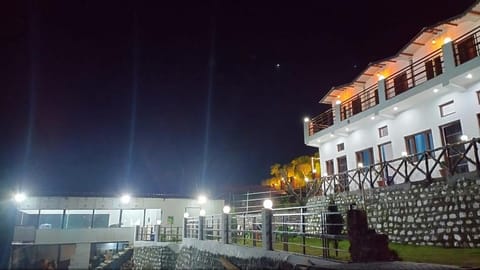 Sparkle Paradise Resort Hotel in Rishikesh