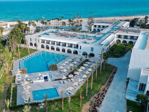 Bird's eye view, Swimming pool