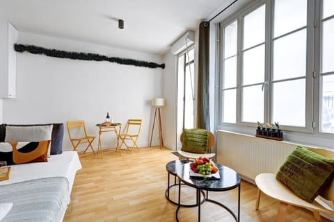 826 Suite Bellanger - Superb apartment in Paris Condo in Levallois-Perret