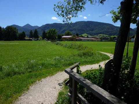 Ferienwohnungen Lärchennest zwischen Chiemsee und Bergen Wohnung in Grassau