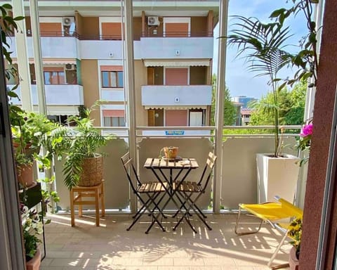 View (from property/room), Balcony/Terrace, Balcony/Terrace, Garden view