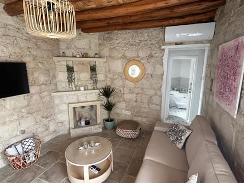 Little Stone House Apartment in Larnaca District