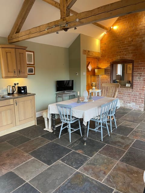 Stunning rural Barn Conversion House in Malvern Hills District