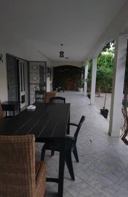 Logement familial et groupe Villa in Saly