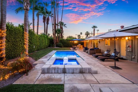 *Home - 2117 S Divot Ln, Palm Springs House in Palm Springs