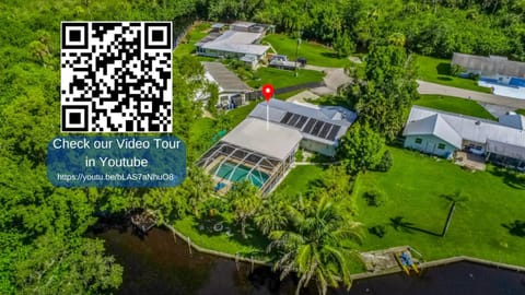 NEW! Waterfront Heated Pool Fishing Pier House in North Fort Myers