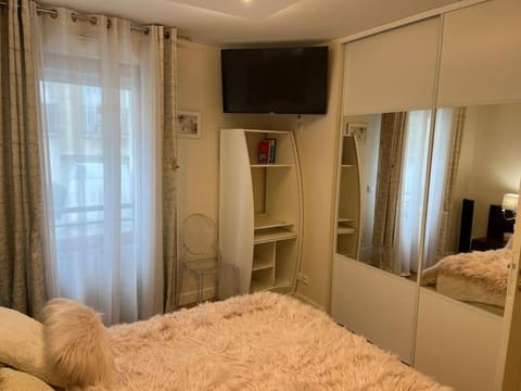 Luxe et calme à 7 mns de Paris Apartment in Levallois-Perret