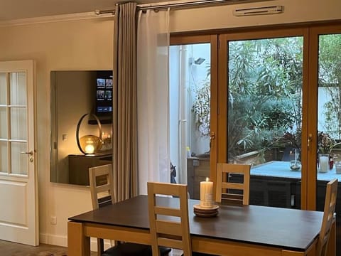 Luxe et calme à 7 mns de Paris Condo in Levallois-Perret