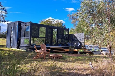 Property building, Garden view