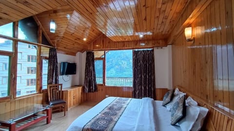 Aastha Hasti Cottage by JOJO Vacation rental in Manali