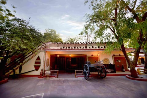 Chokhi Dhani The Ethnic 5-Star Deluxe Resort Resort in Jaipur