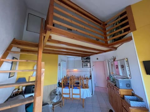 Appartement 6 personnes Apartment in Saint-Cyprien