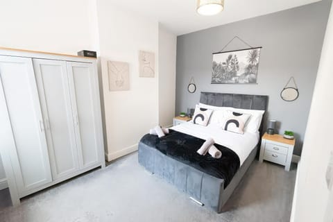 Ideal Lodgings near Etihad House in Manchester