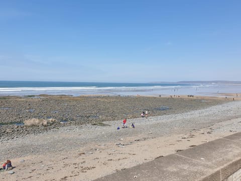 White lodge Chalet in Bideford Bay Holiday Park