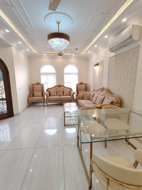 Luxury New Designer 3 BDRM Entire Home DHA Lahore Near Airport House in Lahore