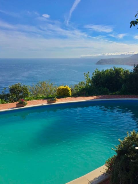 Pool view, Sea view, Swimming pool, Swimming pool