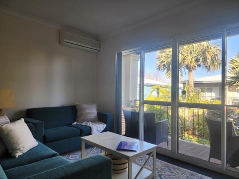 Apartment in Apollo Quays resort with shared Jetty Apartment in Mandurah