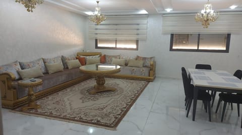 Superbe appartement Condo in Meknes