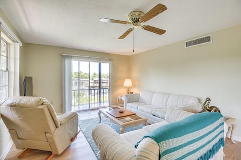 Riverfront Florida Vacation Rental with Pool Access! Condo in Astor