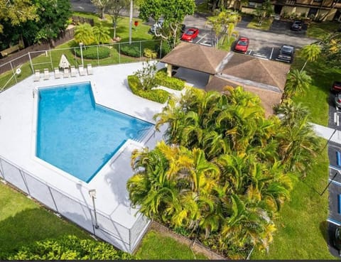 Pool view, Swimming pool