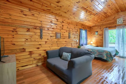 Blue Rose Cabins - Sweet Dreams Cabin Casa in Falls Township