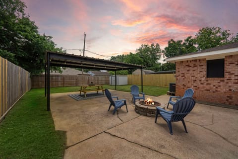 Garden, Balcony/Terrace