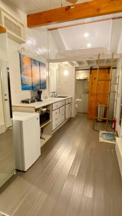 Bolivar Tiny Home #4 at Blue Eyes Park Campground/ 
RV Resort in Bolivar Peninsula