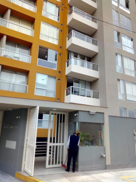 Gustavo 1 Apartment in Miraflores