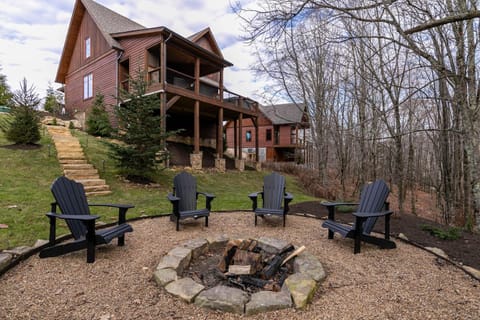 Overlook Nook at Eagles Nest House in Beech Mountain