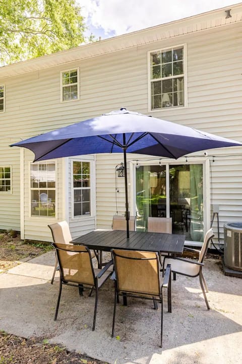 Patio, View (from property/room), Seating area