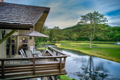 Lakes View at Hound Ears House in Brushy Fork