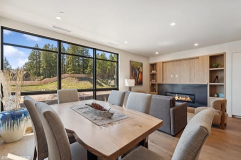 Discover Luxury at Cantera 204 Apartment in Whitefish