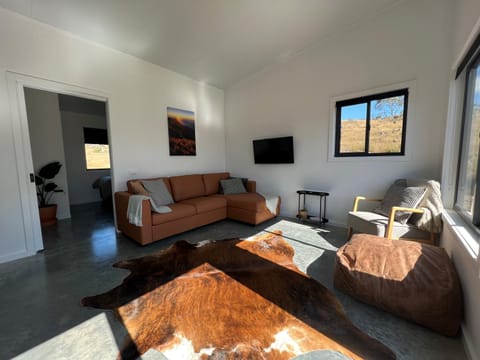 #4 Brand new modern Eco cabin with fantastic views House in East Jindabyne