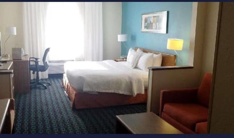 AmericInn by Wyndham Moline Airport/Quad Cities Hotel in Moline