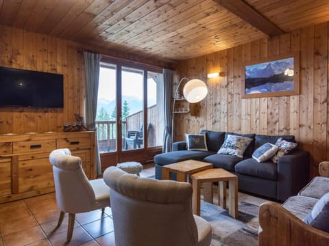 Chalet spacieux 5 pièces pour 10 personnes avec terrasses Sud et Nord - FR-1-275-213 Apartment in Montvalezan