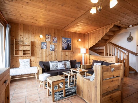 Chalet de 7 pièces pour 12 pers. aux Eucherts, La Rosière - Confort et proximité des pistes - FR-1-275-219 Apartment in Montvalezan