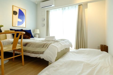 Bed, Photo of the whole room, Bedroom, air conditioner