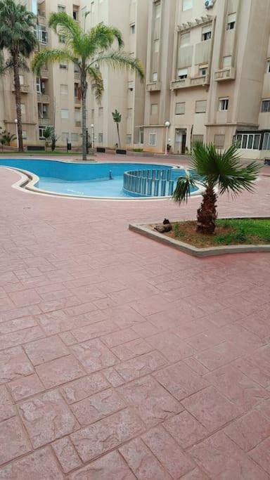 appartamento in residenza protetta con piscina Apartment in Mohammedia