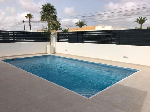 Moderne luksus villa i Torrevieja / Alicante Villa in Torrevieja