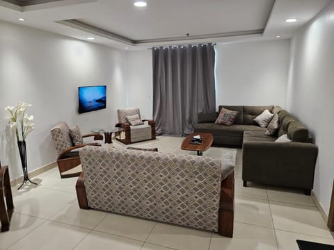 Luxurious 3 Bed Apartment Available Gold Crest Residency DHA LAHORE Condo in Lahore